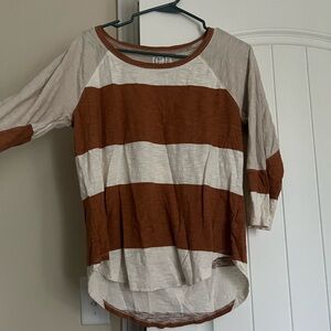 Maurices Cream and Brown 3/4 Sleeve Relaxed T-Shirt